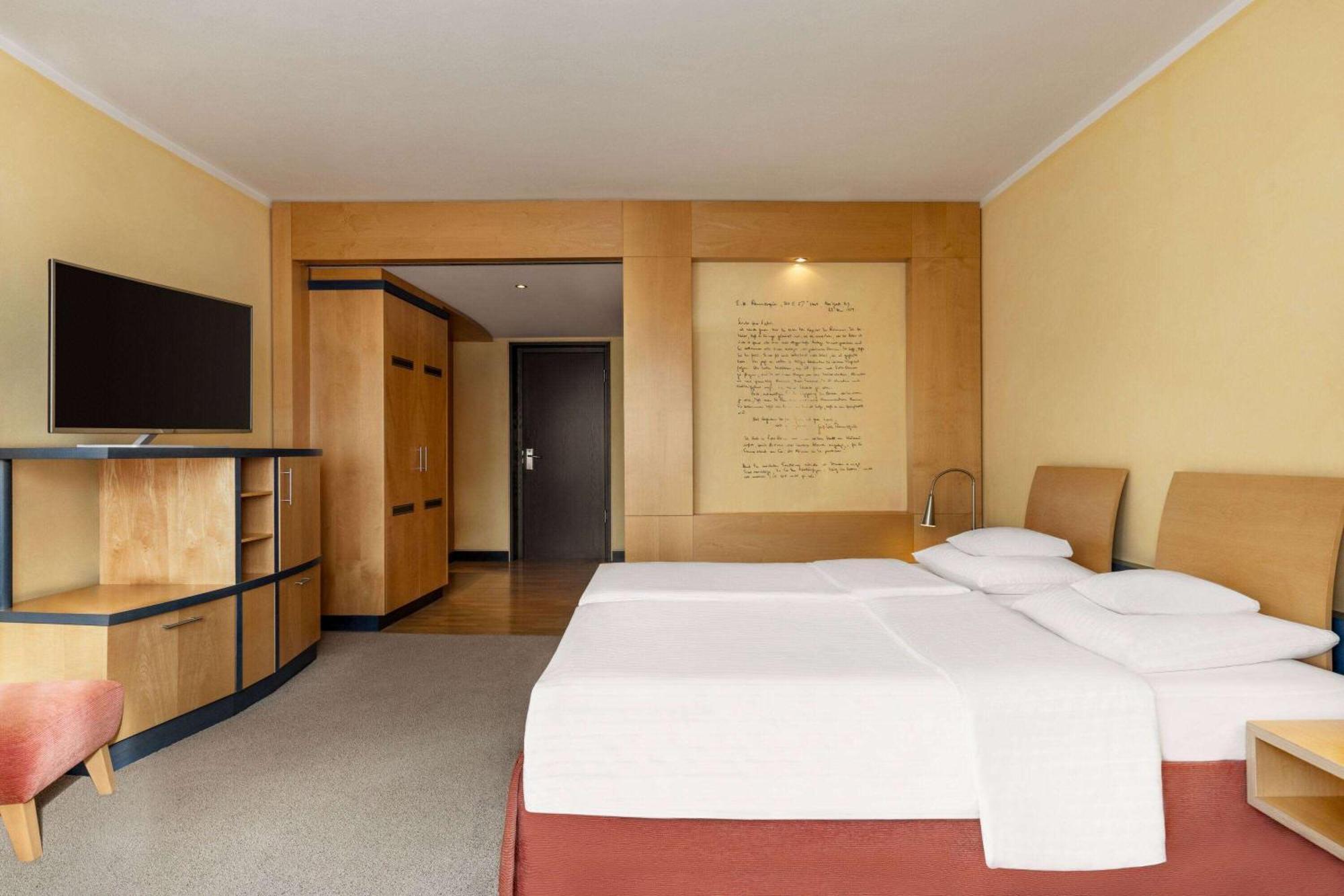 Vienna House By Wyndham Remarque Osnabrueck Hotel Kültér fotó