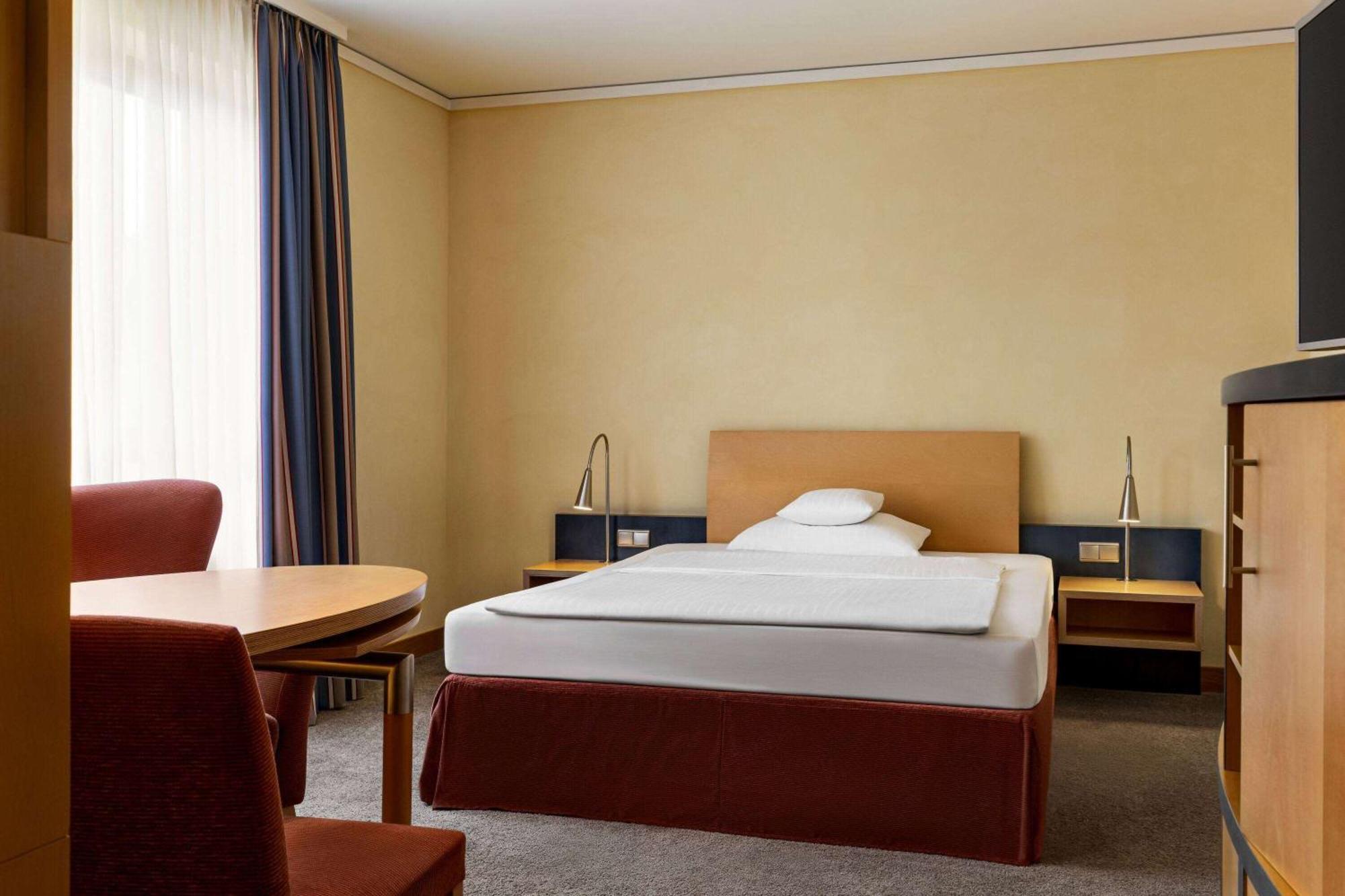 Vienna House By Wyndham Remarque Osnabrueck Hotel Kültér fotó